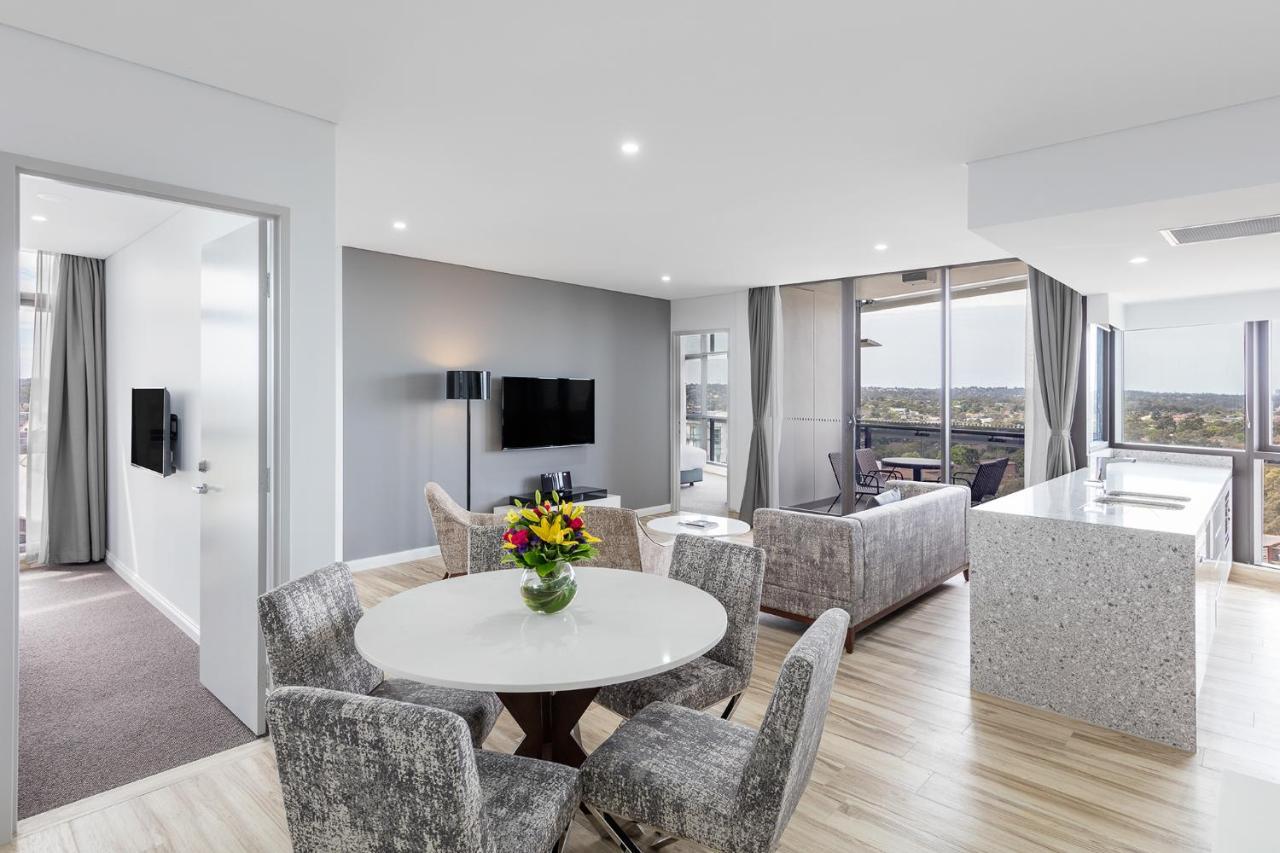 Three Bedroom Riverview Suite