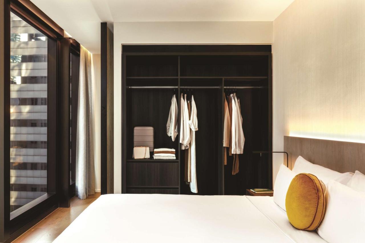 Interconnecting Family Apartment King or Twin