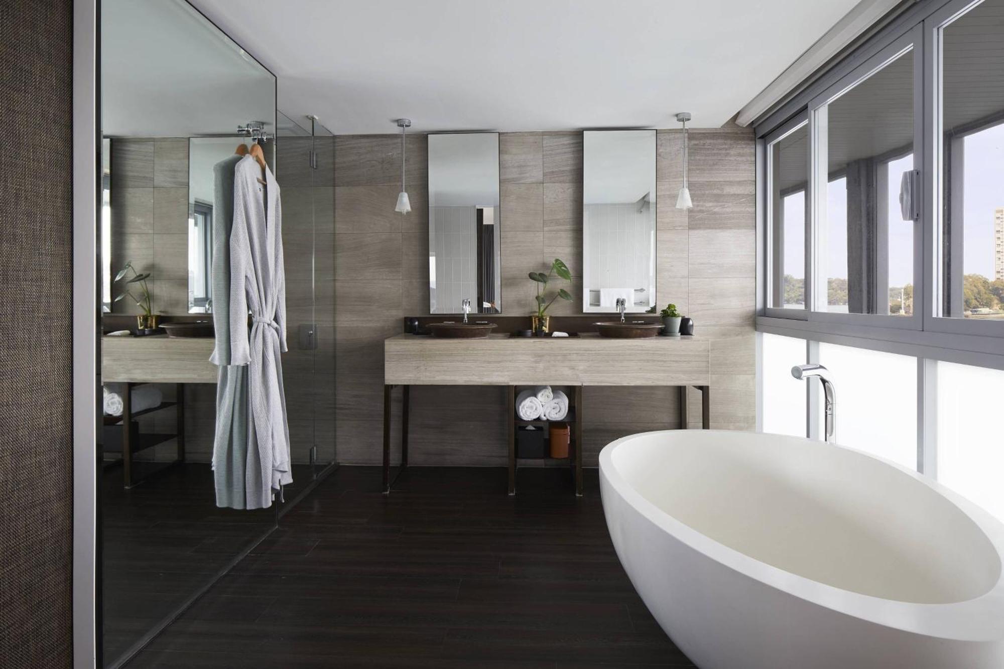 Vice Admiral Suite 1 King Sydney Harbour view