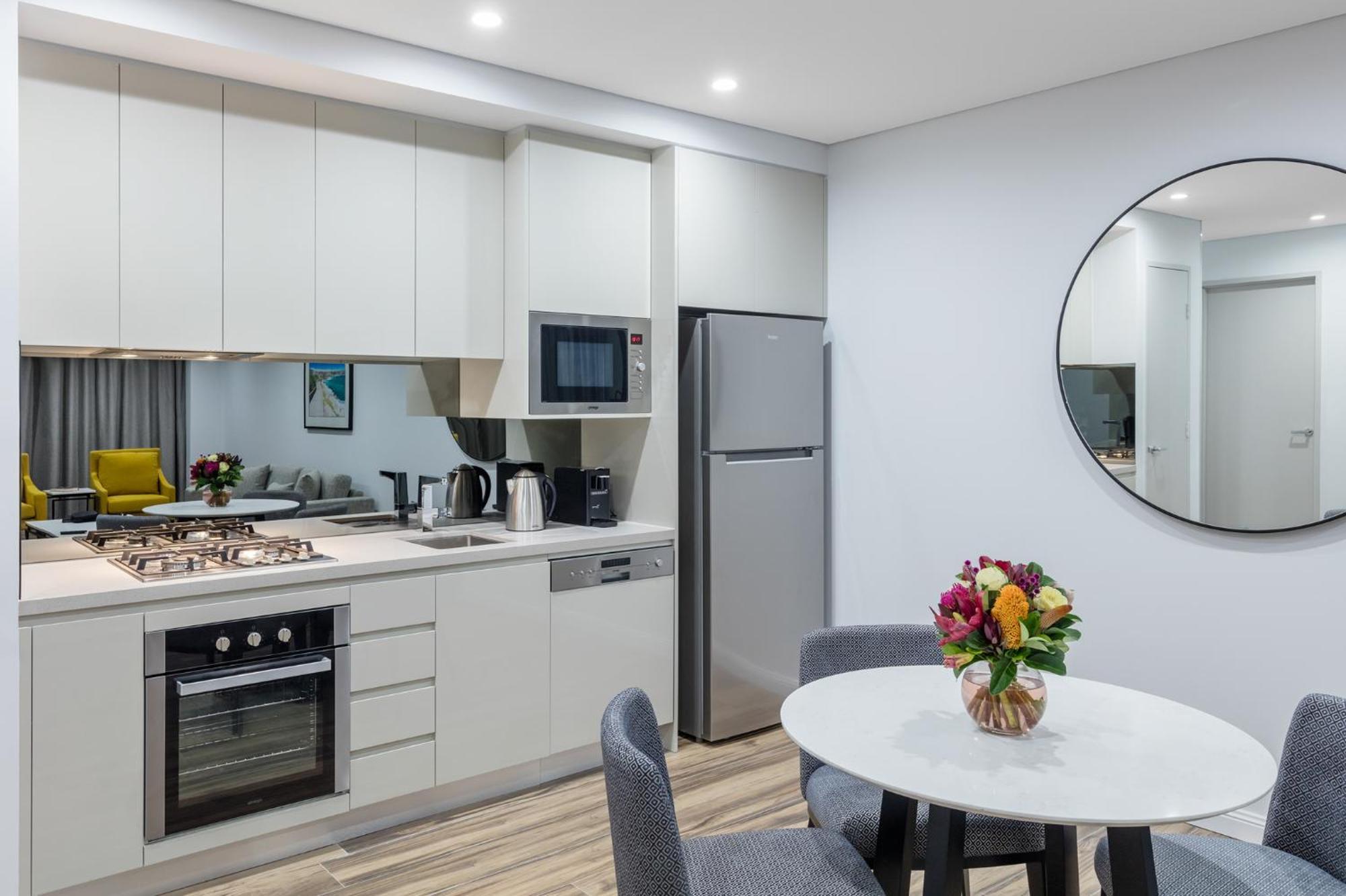 One-Bedroom Luxury Suite