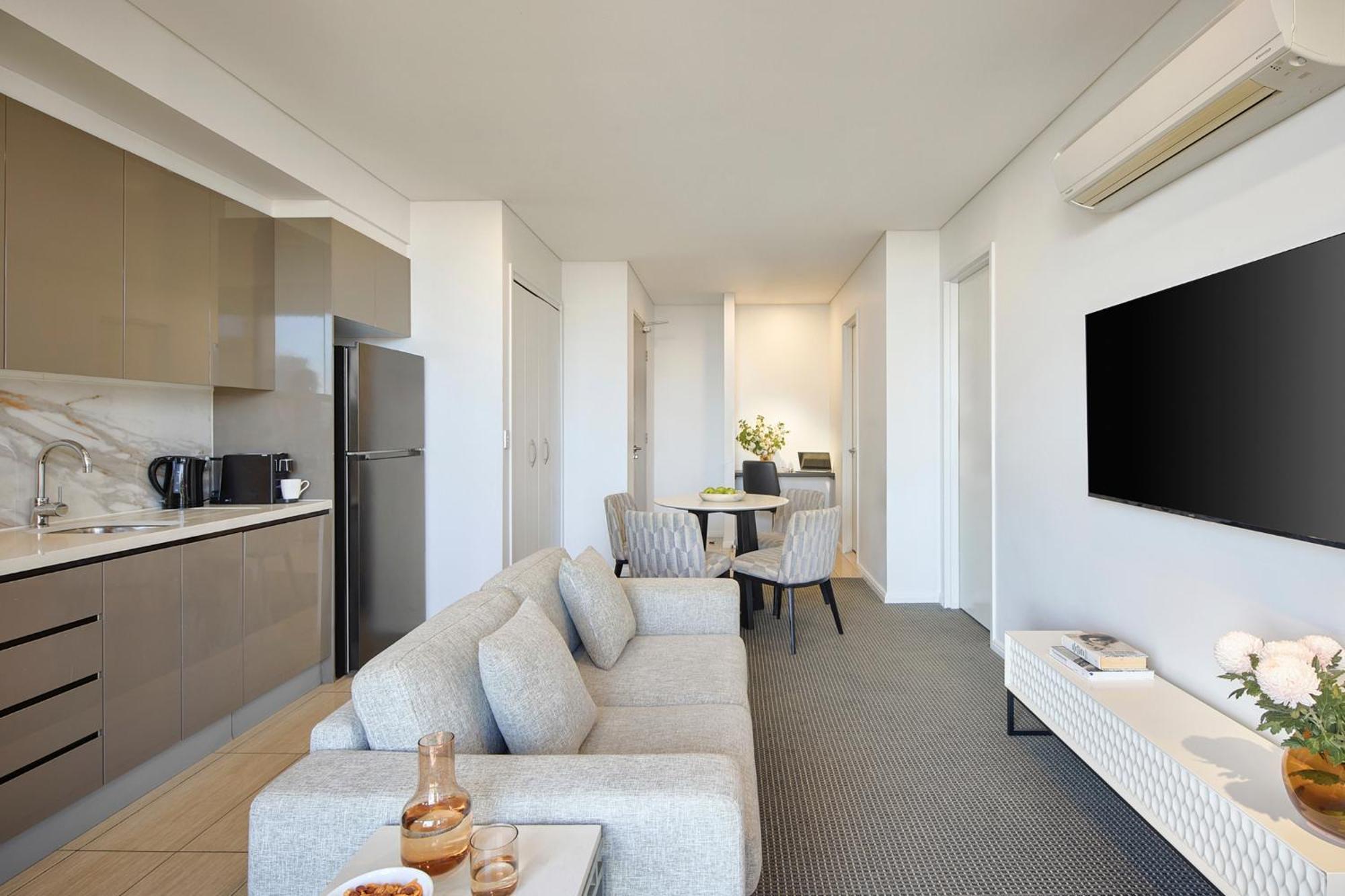 One-Bedroom Balcony Sky Suite