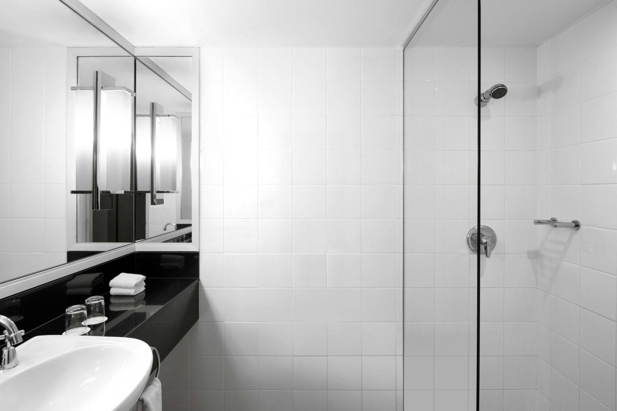 Executive Double Room Two Double Beds Club Lounge Access Harbour Bridge View