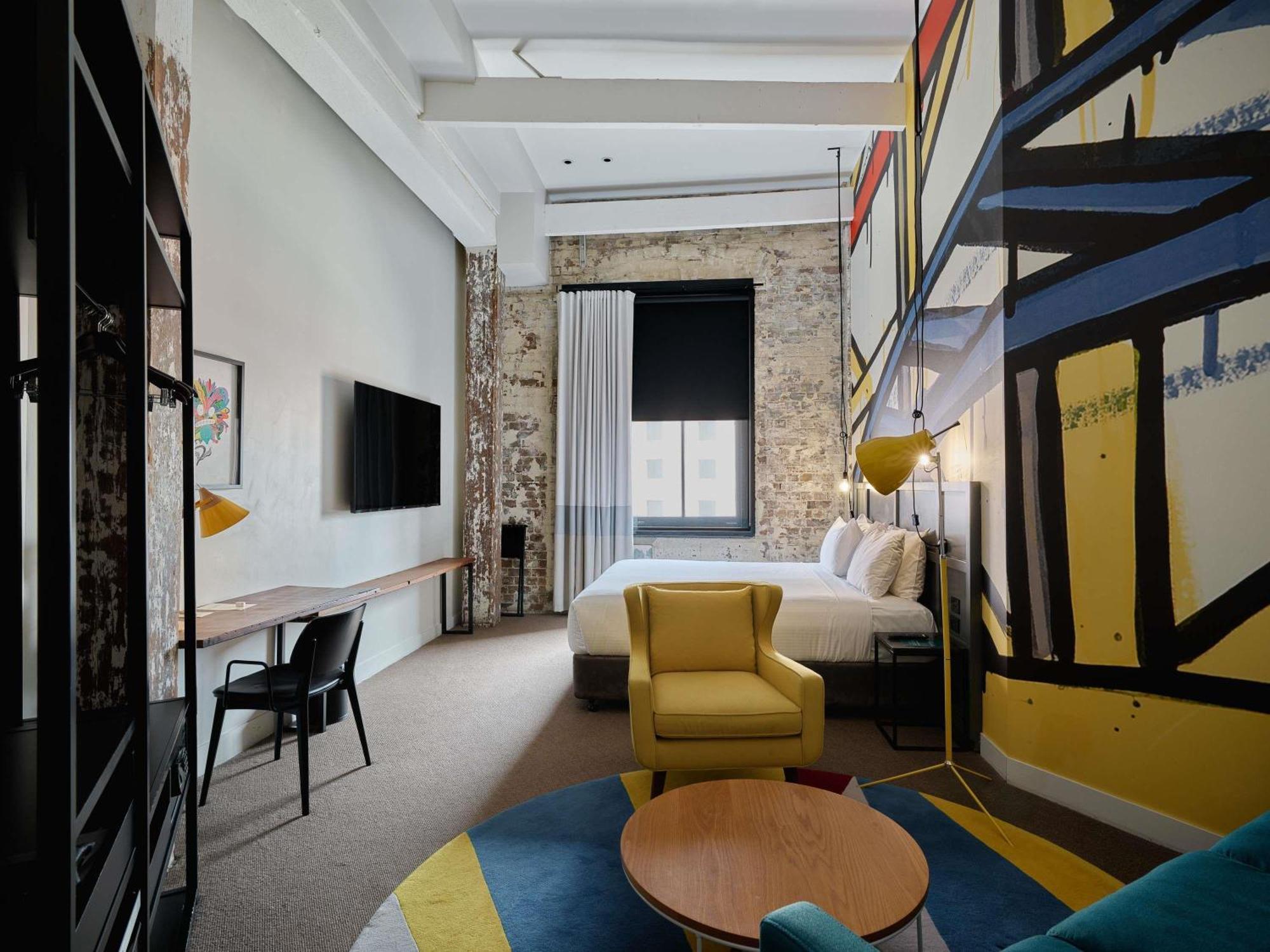 Junior King Suite