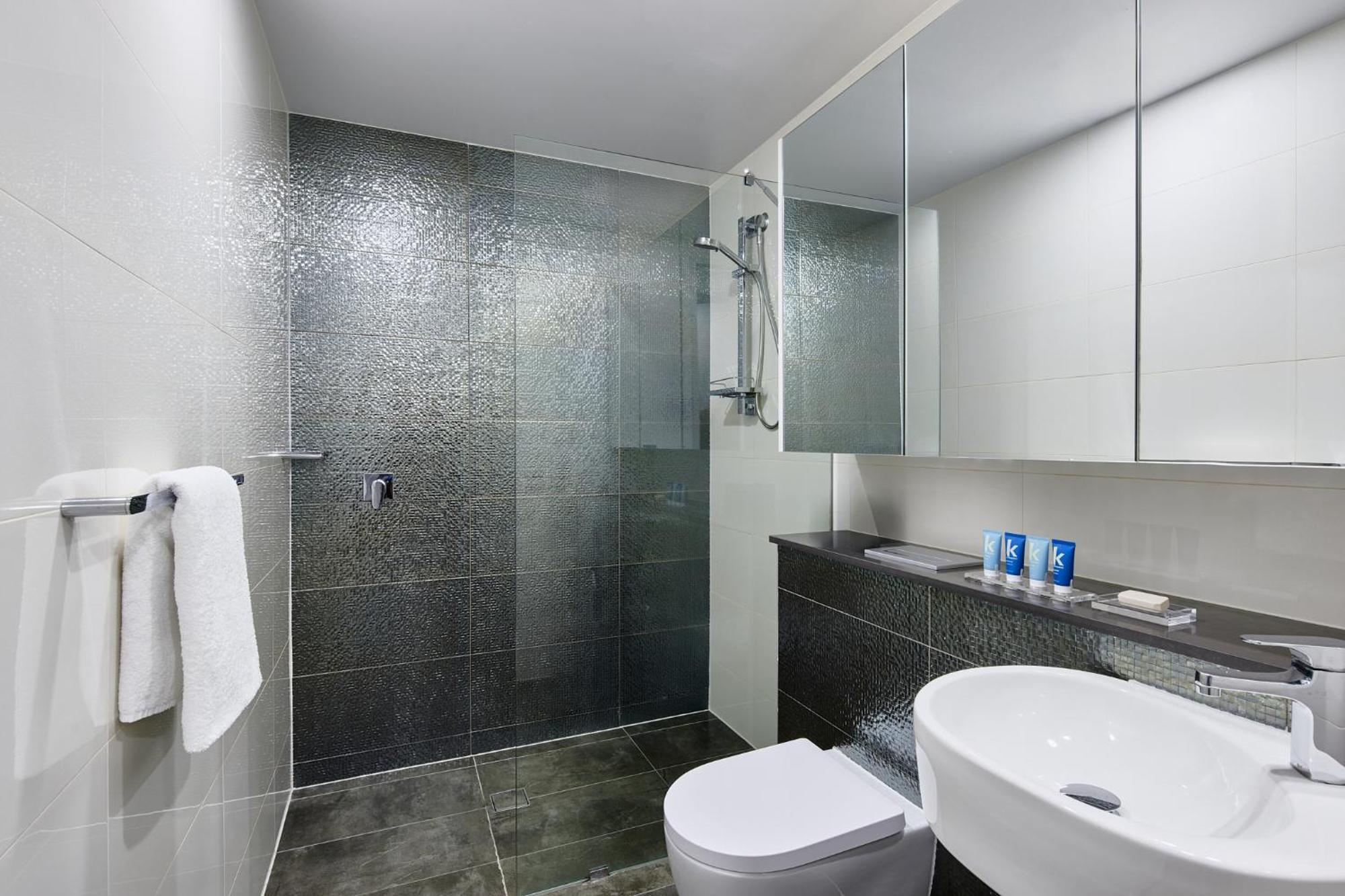 Two Bedroom Harbour Suite