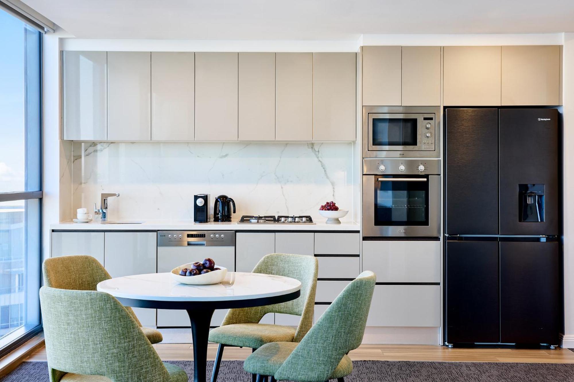 Two-Bedroom Corner Harbour View