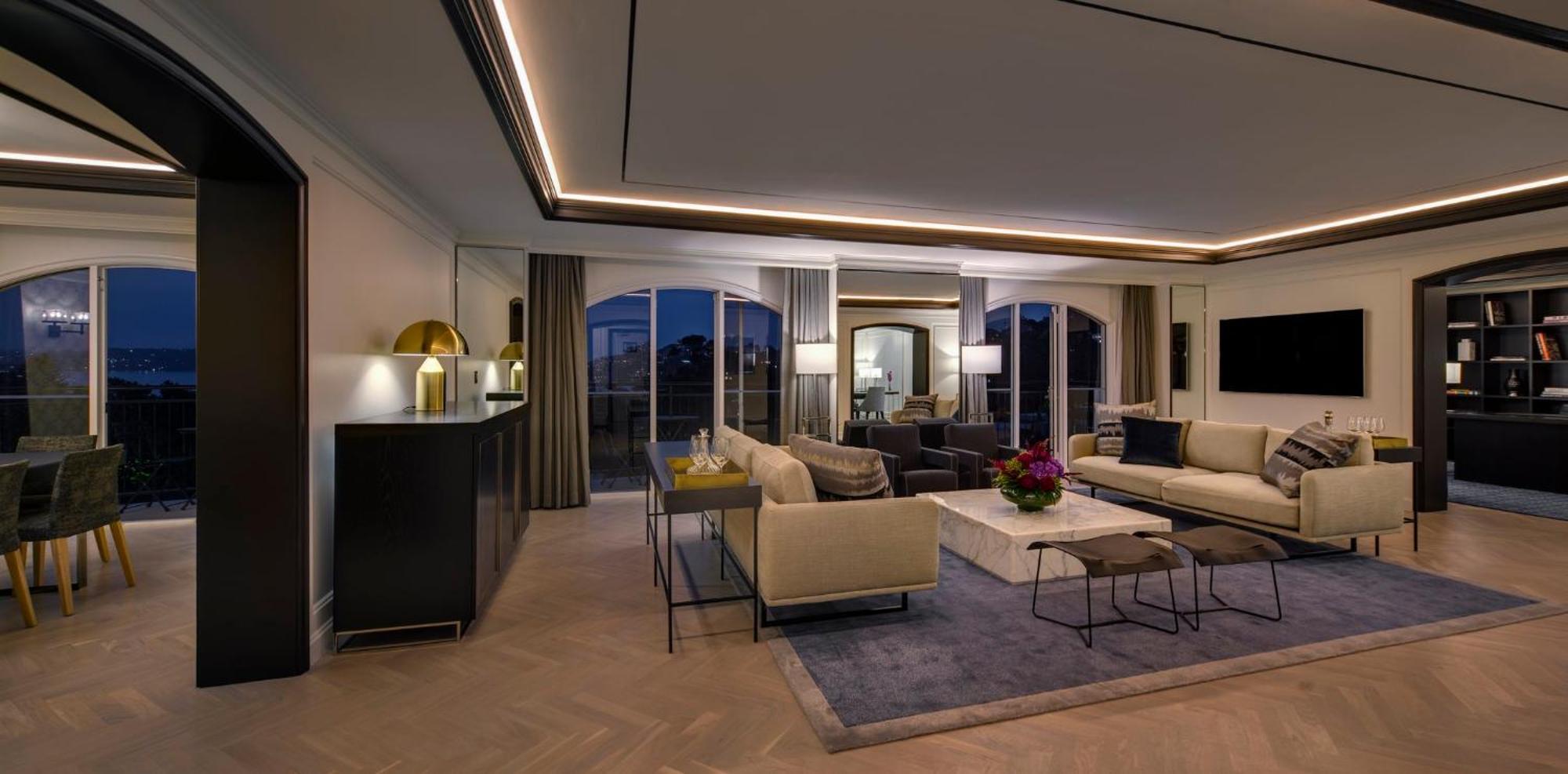 Royal Suite