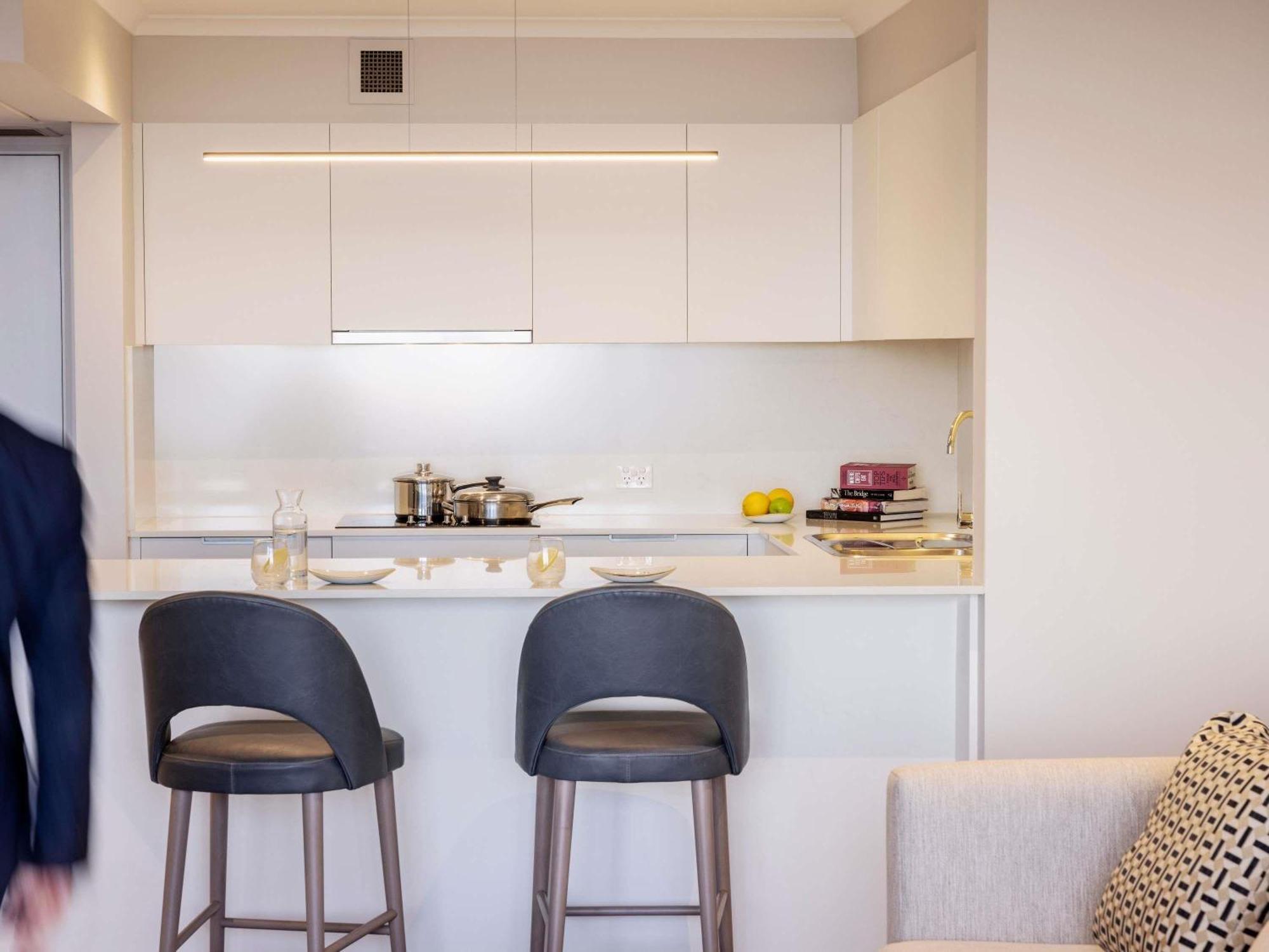 Superior One-Bedroom Apartment City View