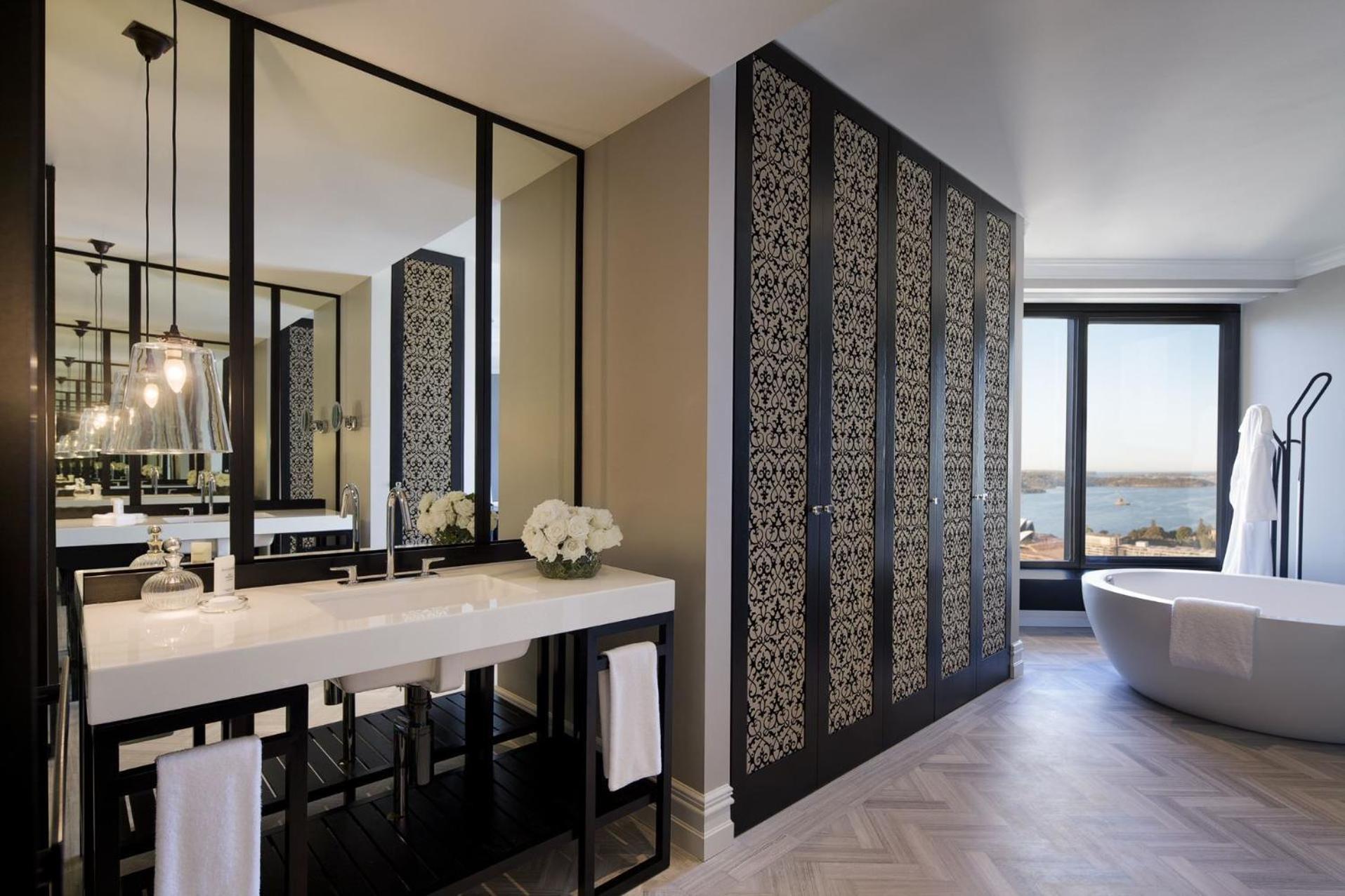 One-Bedroom Presidential Club Suite