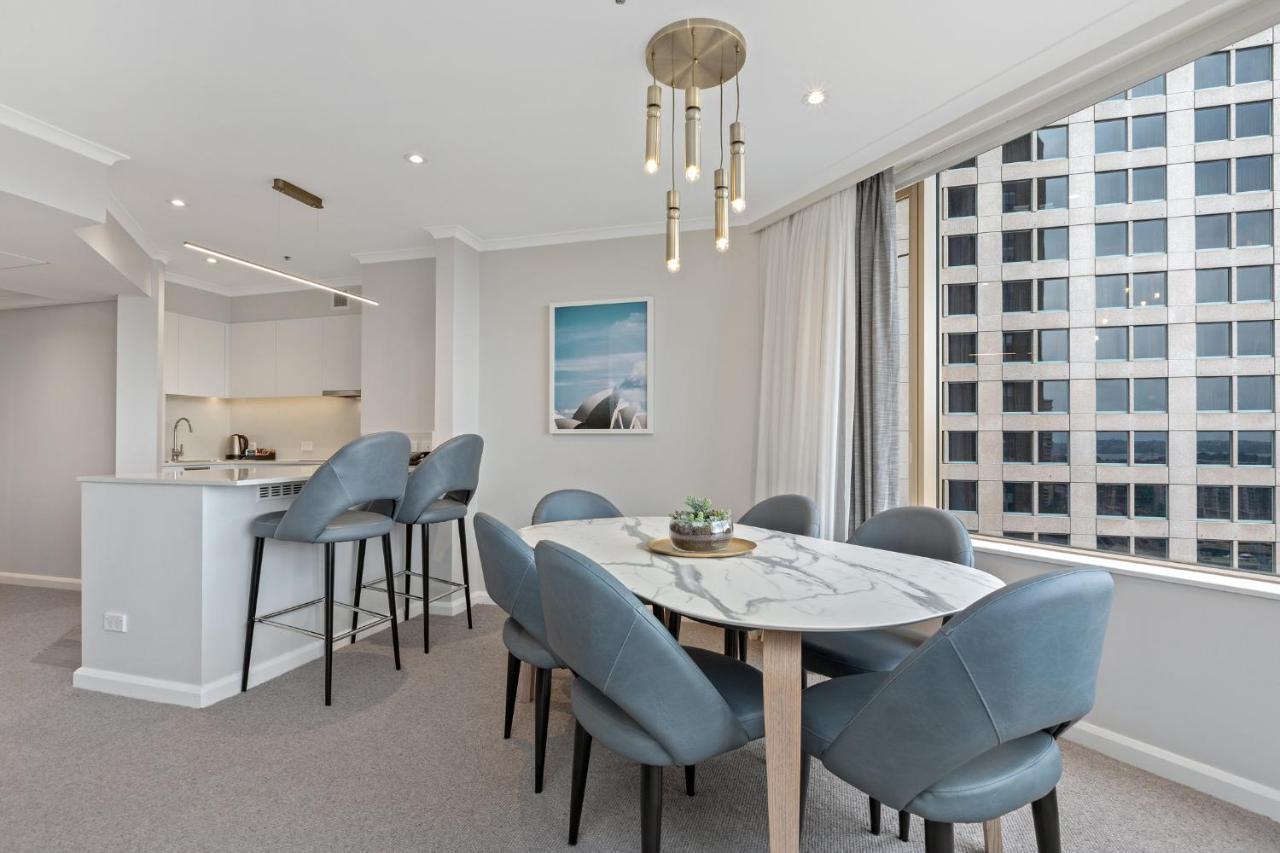 Deluxe Two-Bedroom Apartment Harbour View