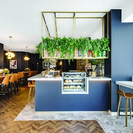 Vibe Hotel Sydney-2